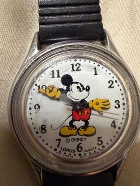 Watch Mickey Mouse
